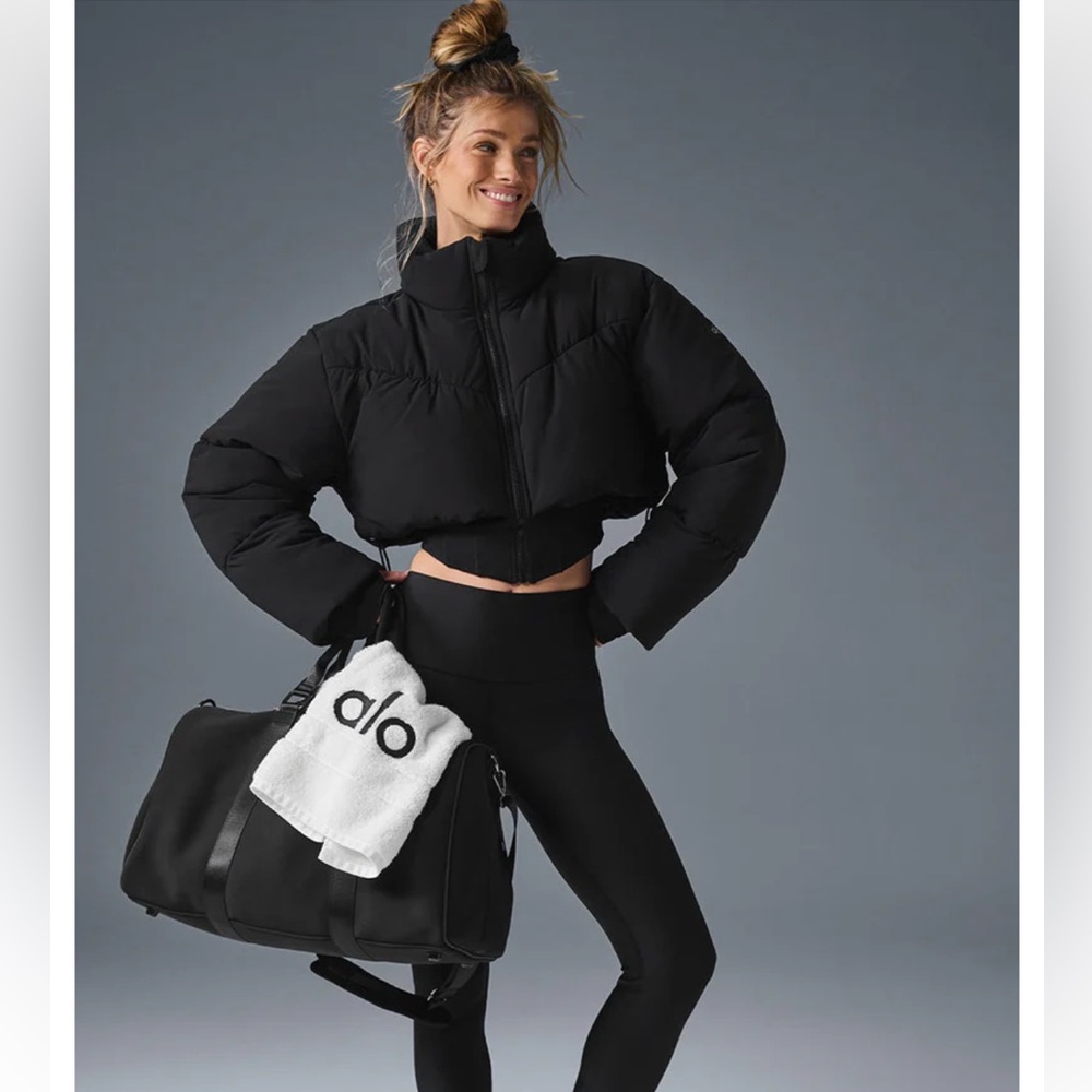 ALO Yoga Main Act Corset Puffer XS perfect Condition like new